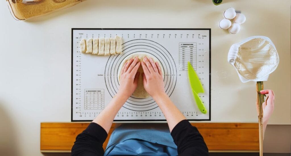 The Best Silicone Baking Mat for your Kitchen